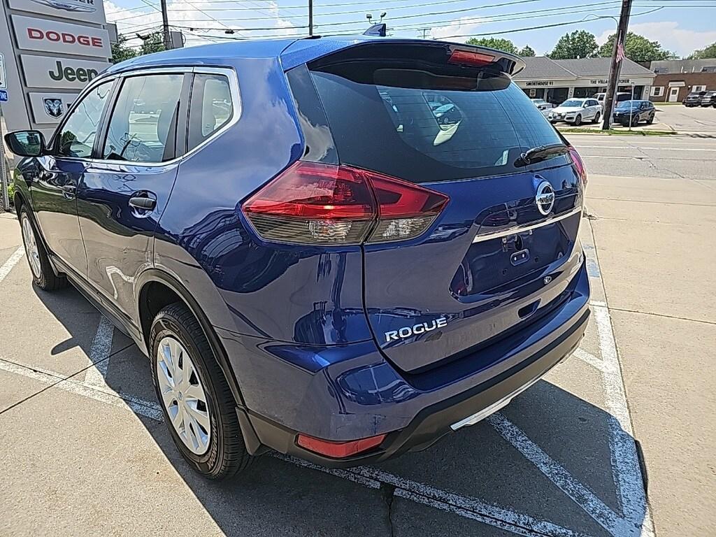 used 2019 Nissan Rogue car, priced at $13,681