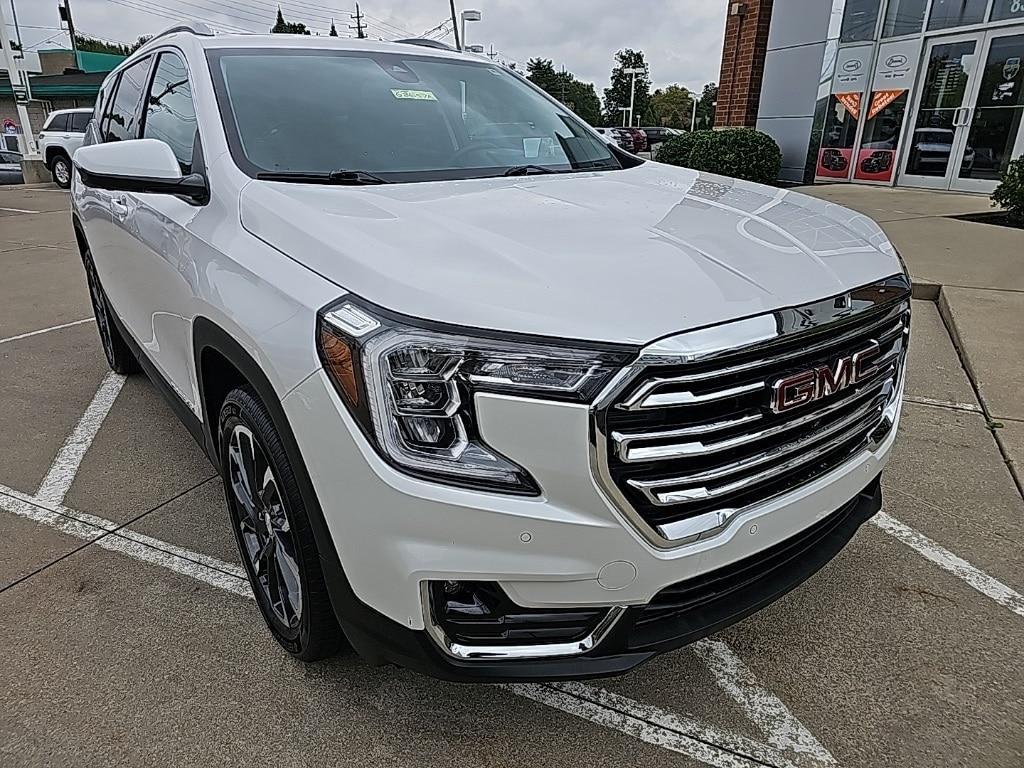 used 2023 GMC Terrain car, priced at $24,981