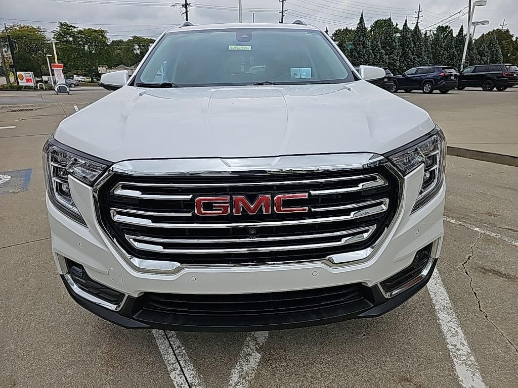 used 2023 GMC Terrain car, priced at $24,981