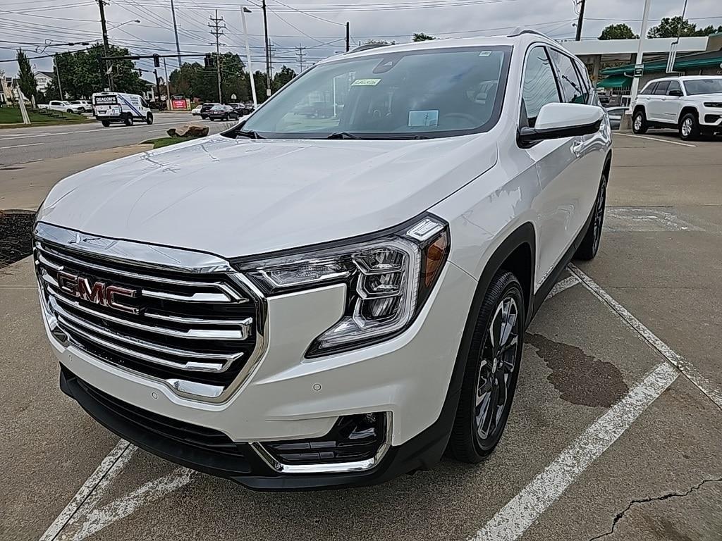used 2023 GMC Terrain car, priced at $24,981