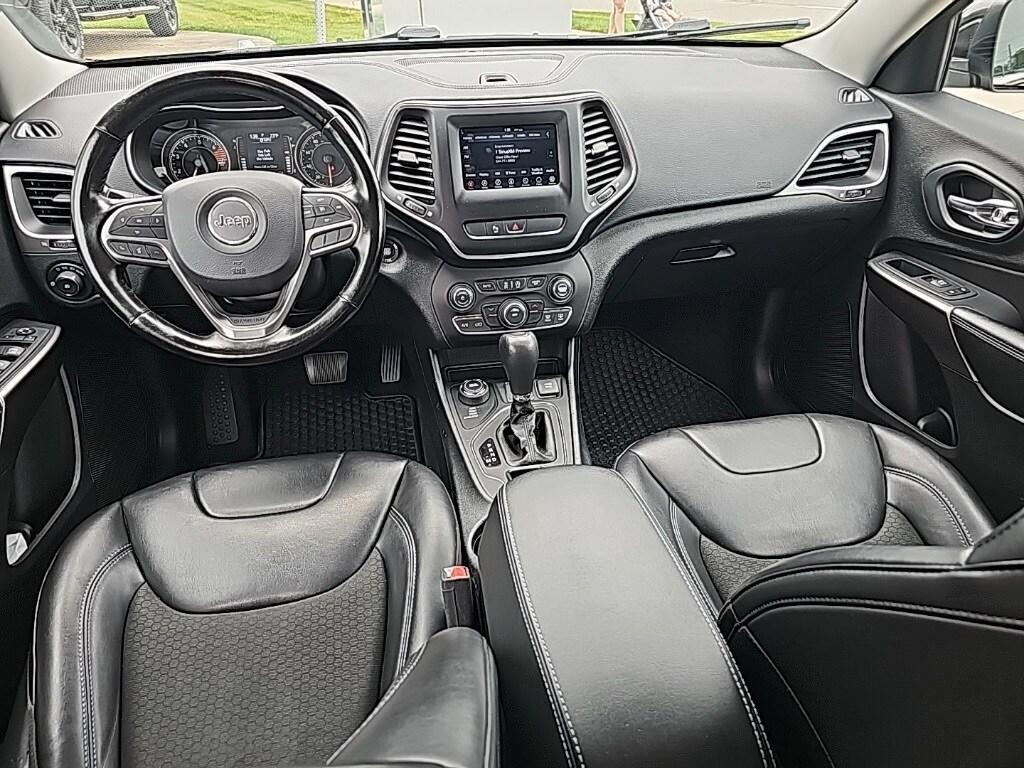 used 2020 Jeep Cherokee car, priced at $18,881
