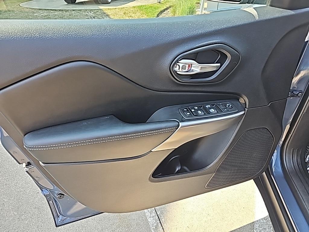used 2021 Jeep Cherokee car, priced at $22,681