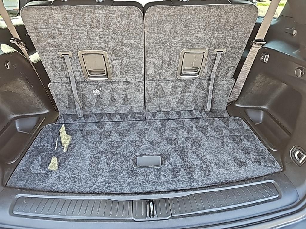 used 2022 Jeep Grand Cherokee L car, priced at $30,481