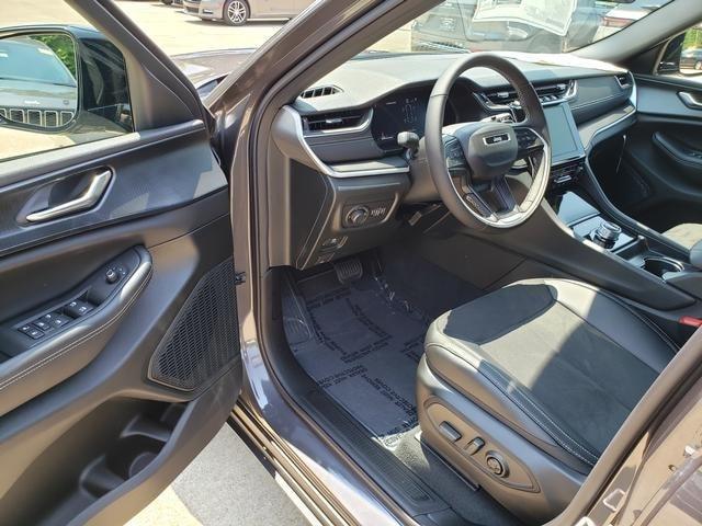 new 2025 Jeep Grand Cherokee L car, priced at $50,125