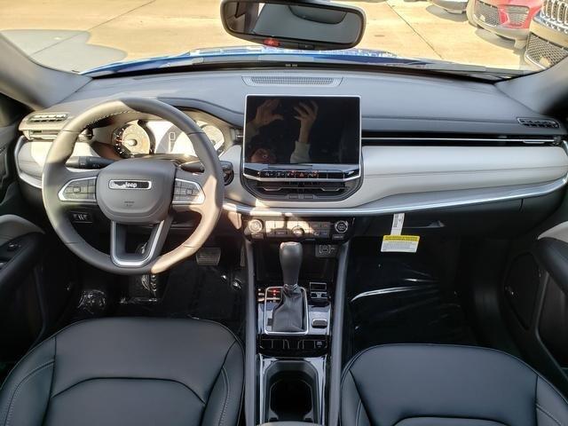 new 2025 Jeep Compass car, priced at $37,710
