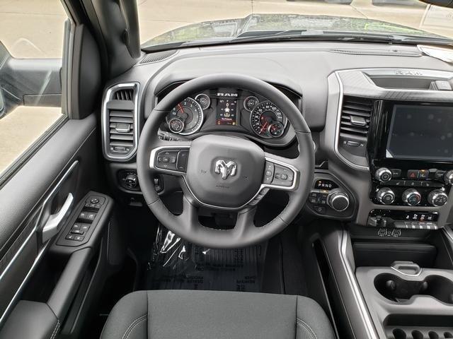 new 2025 Ram 1500 car, priced at $59,275