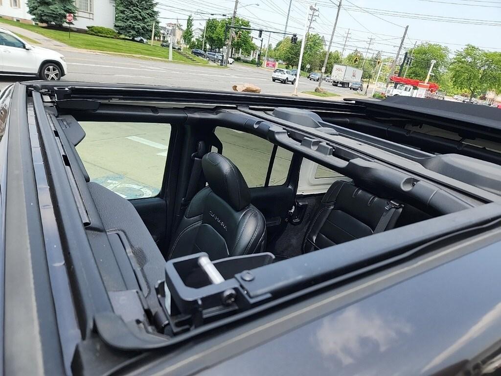 used 2021 Jeep Wrangler Unlimited car, priced at $29,981