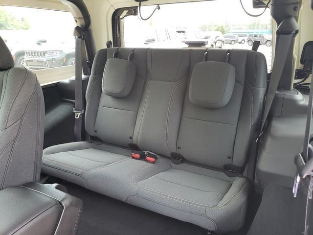 new 2025 Jeep Wrangler car, priced at $45,305