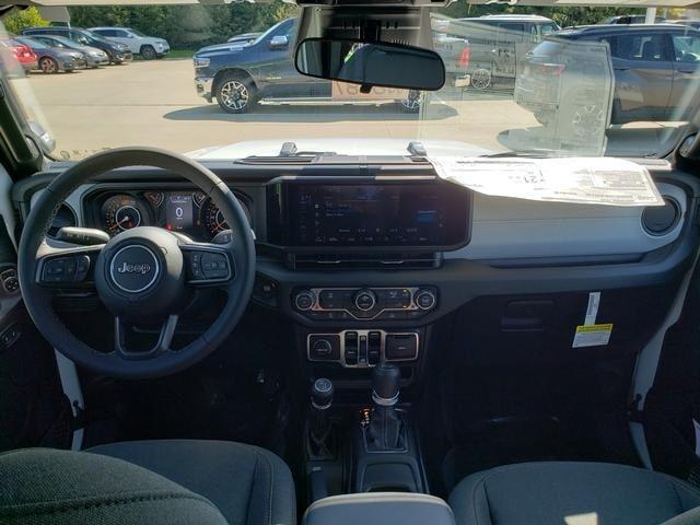 new 2025 Jeep Wrangler car, priced at $44,780