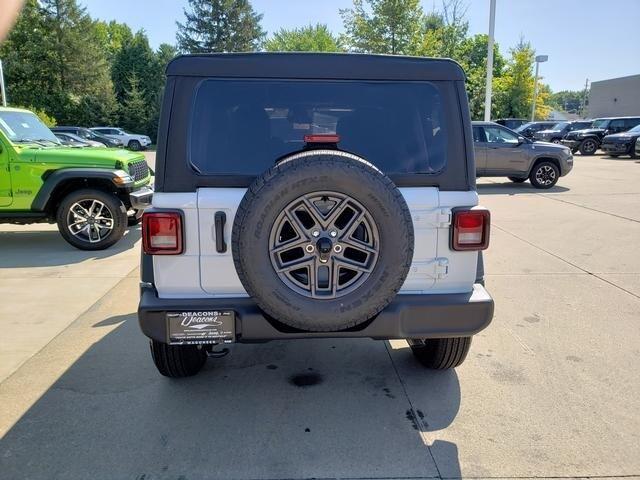 new 2025 Jeep Wrangler car, priced at $44,780