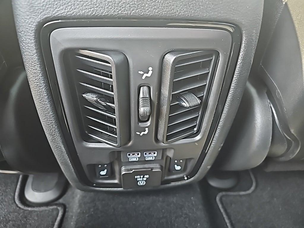used 2024 Dodge Durango car, priced at $40,981