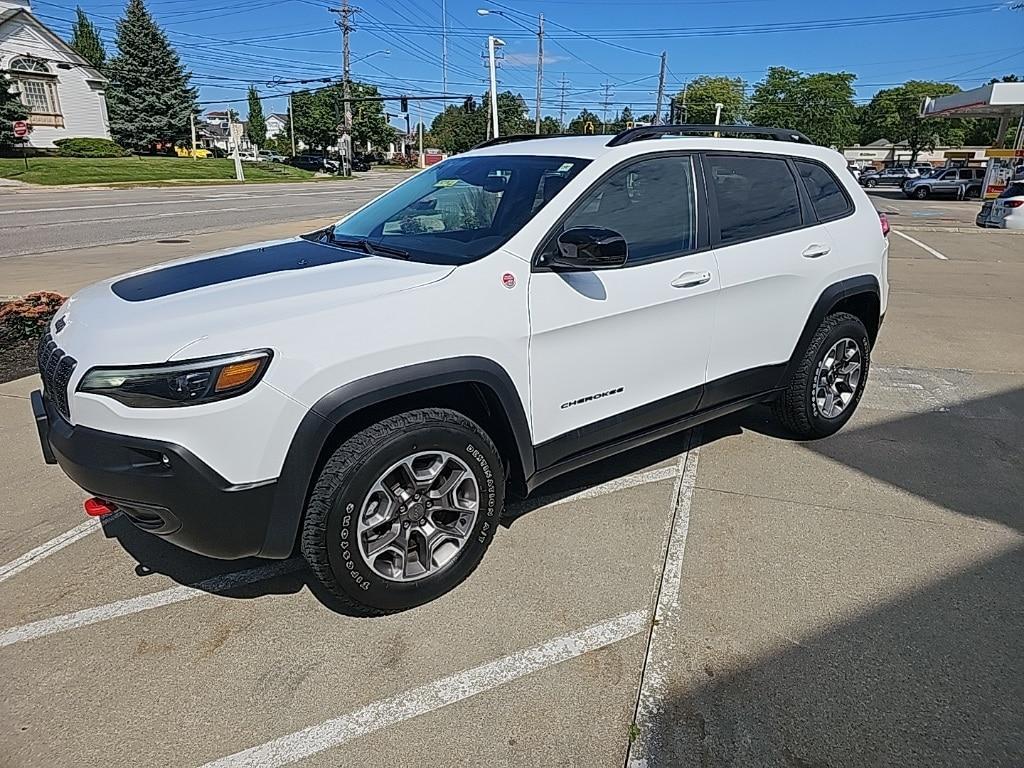 used 2022 Jeep Cherokee car, priced at $26,981