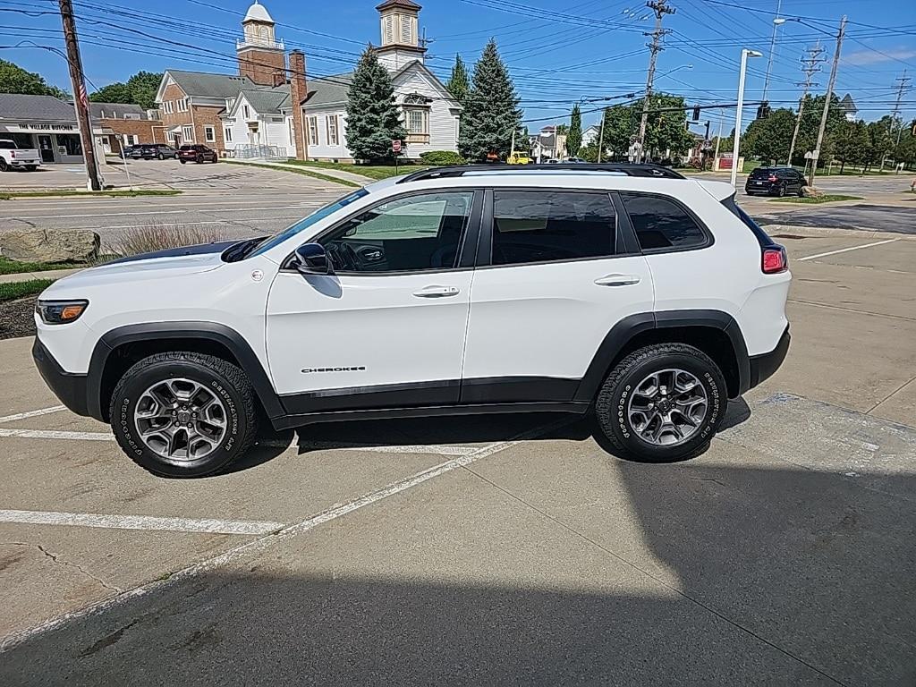 used 2022 Jeep Cherokee car, priced at $26,981