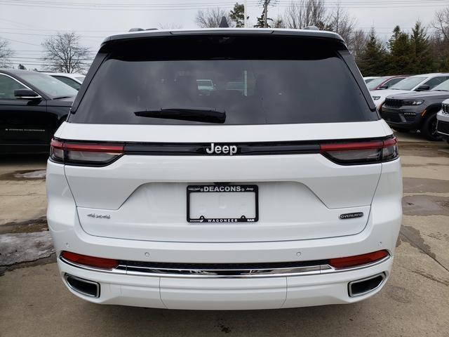 new 2025 Jeep Grand Cherokee car, priced at $65,995