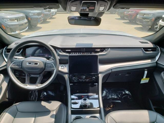 new 2025 Jeep Grand Cherokee L car, priced at $47,995