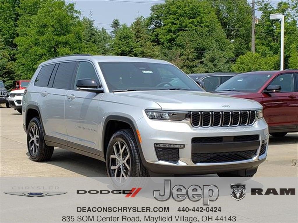 new 2025 Jeep Grand Cherokee L car, priced at $47,995