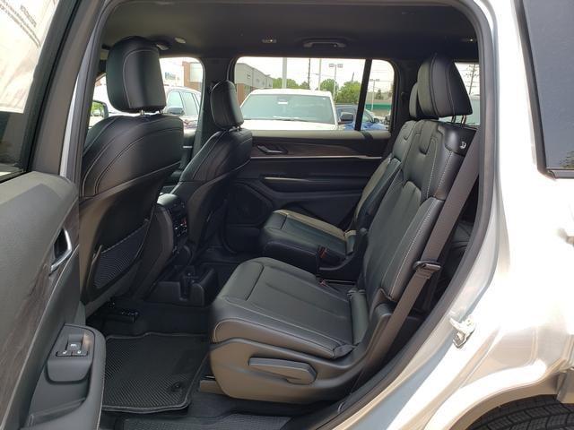 new 2025 Jeep Grand Cherokee L car, priced at $47,995