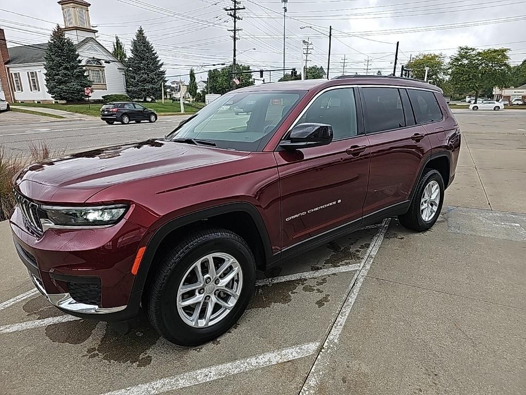 used 2024 Jeep Grand Cherokee L car, priced at $35,981