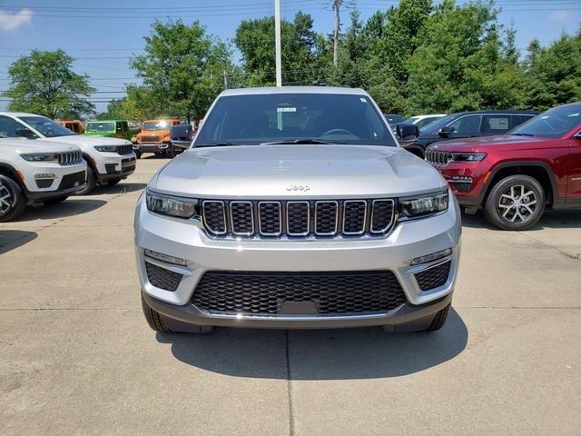 new 2025 Jeep Grand Cherokee car, priced at $45,377