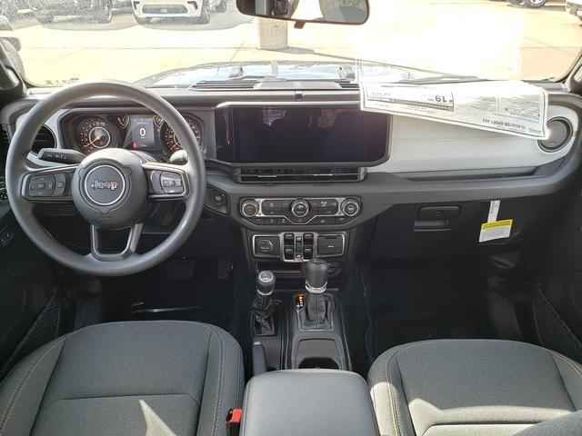 new 2025 Jeep Gladiator car, priced at $43,653