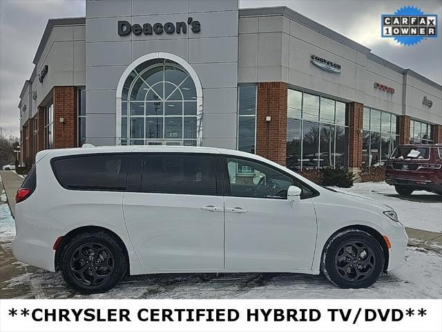 used 2022 Chrysler Pacifica Hybrid car, priced at $32,481