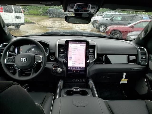 new 2025 Ram 1500 car, priced at $72,120