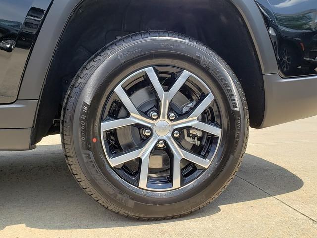 new 2025 Jeep Grand Cherokee L car, priced at $52,097