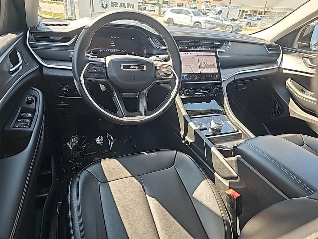 used 2023 Jeep Grand Cherokee car, priced at $36,981