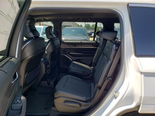 new 2025 Jeep Grand Cherokee L car, priced at $60,667