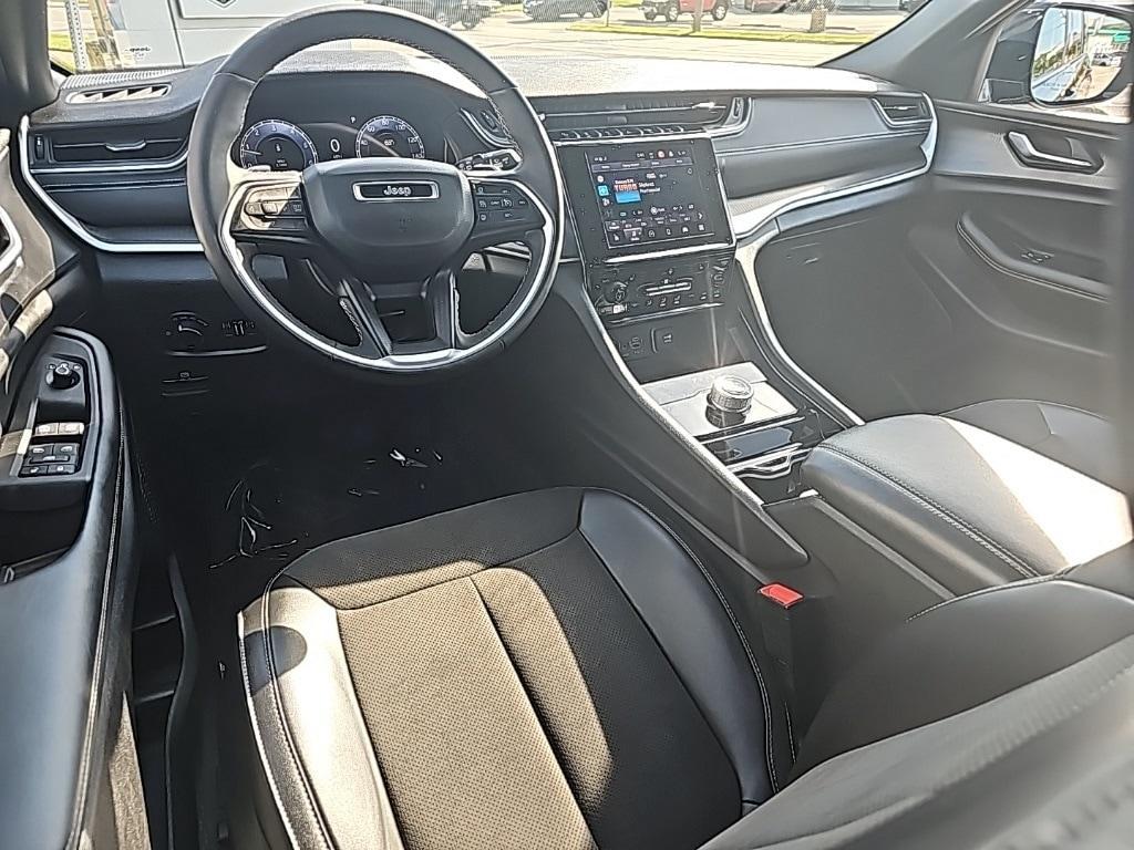 used 2023 Jeep Grand Cherokee car, priced at $39,481