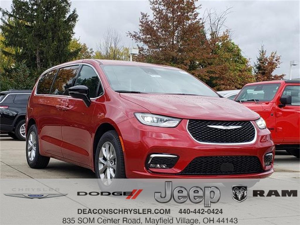new 2026 Chrysler Pacifica car, priced at $46,012