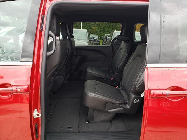 new 2026 Chrysler Pacifica car, priced at $46,012