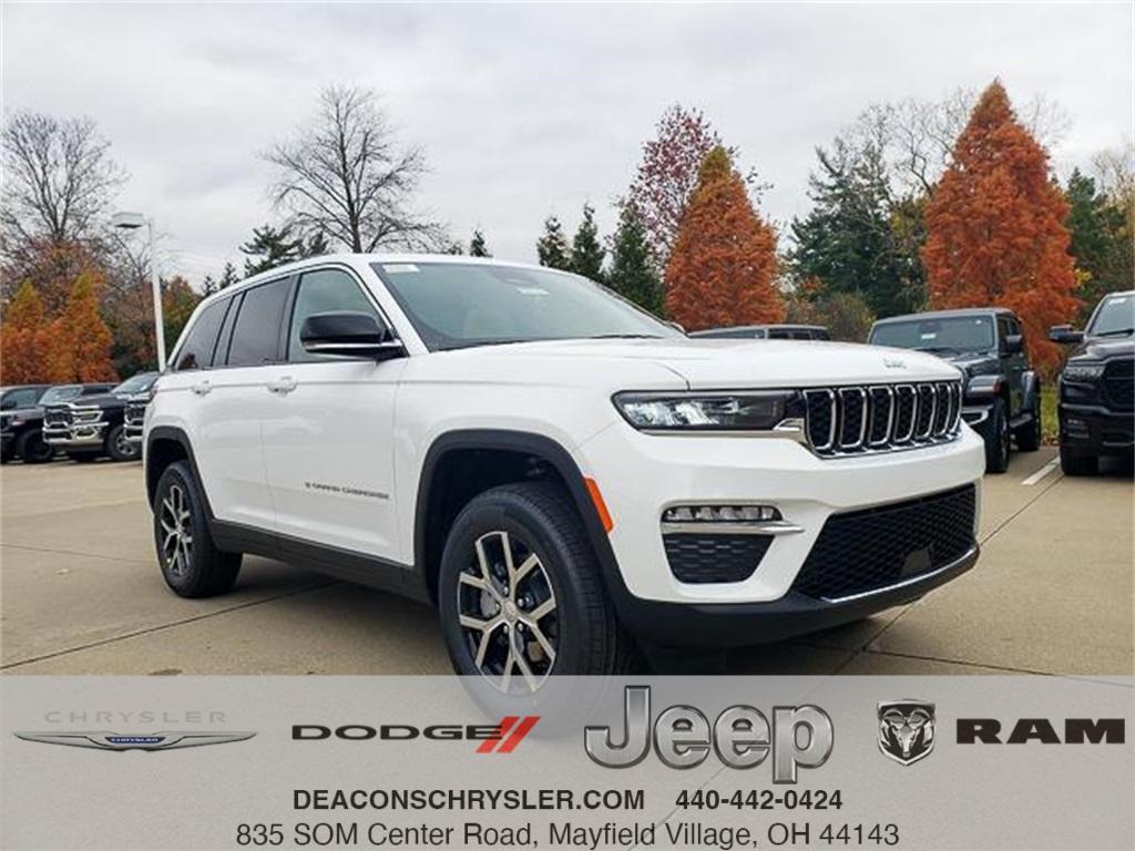 new 2025 Jeep Grand Cherokee car, priced at $47,038