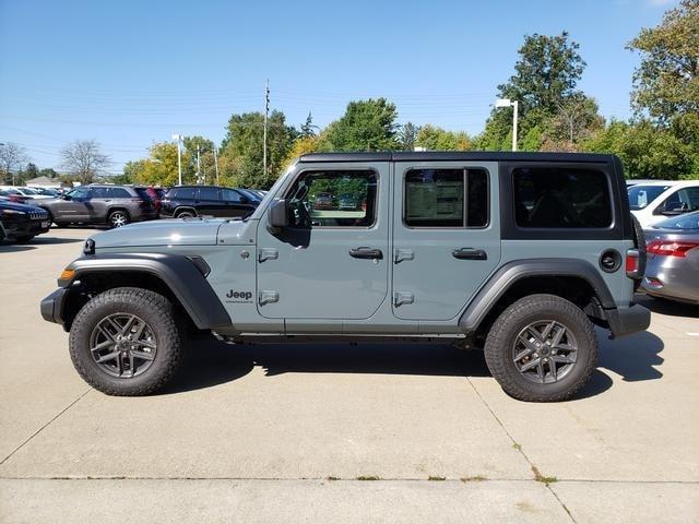 new 2025 Jeep Wrangler car, priced at $51,670