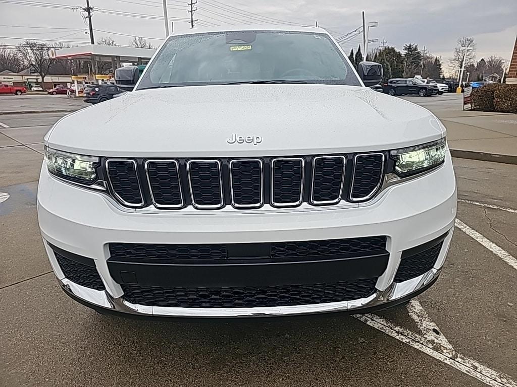 used 2024 Jeep Grand Cherokee L car, priced at $35,981