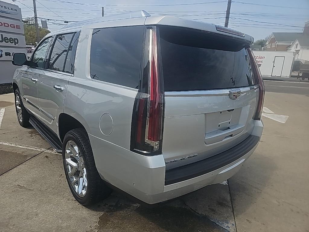 used 2020 Cadillac Escalade car, priced at $44,981
