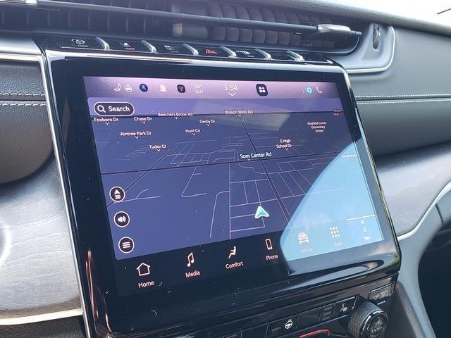 new 2025 Jeep Grand Cherokee car, priced at $47,565
