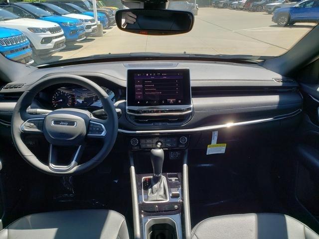 new 2025 Jeep Compass car, priced at $38,217
