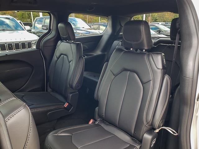 new 2026 Chrysler Pacifica car, priced at $43,953