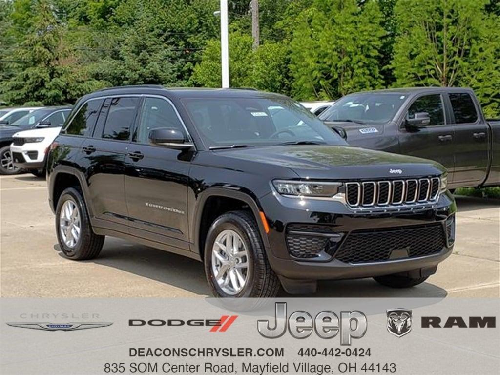 new 2025 Jeep Grand Cherokee car, priced at $42,670
