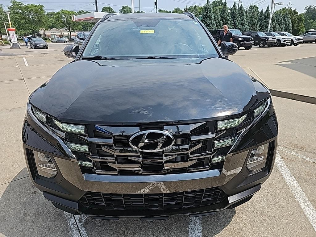 used 2023 Hyundai SANTA CRUZ car, priced at $30,881
