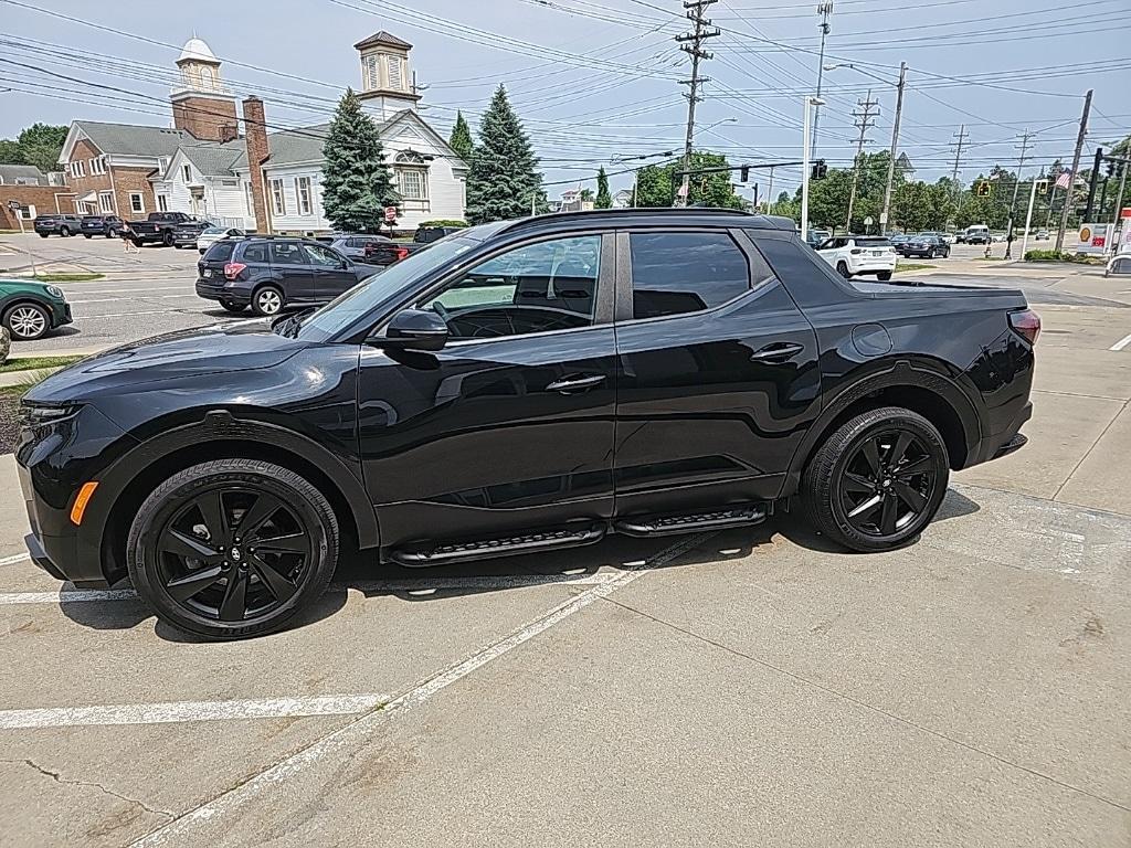 used 2023 Hyundai SANTA CRUZ car, priced at $30,881