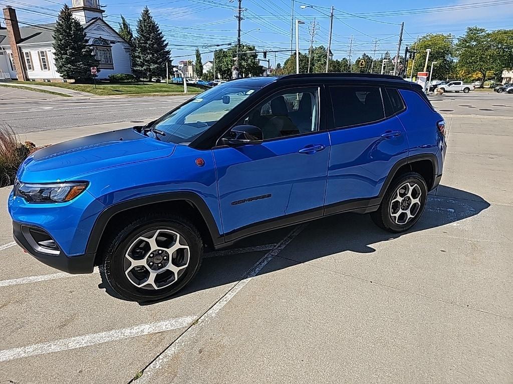used 2022 Jeep Compass car, priced at $23,981