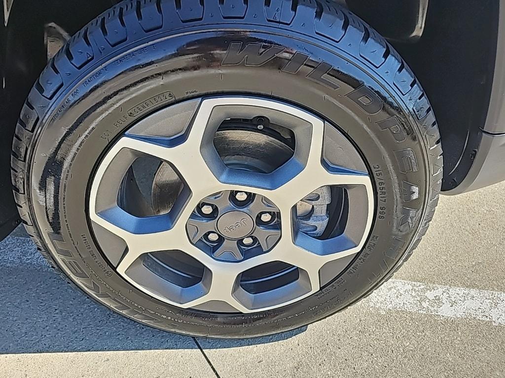 used 2022 Jeep Compass car, priced at $23,981