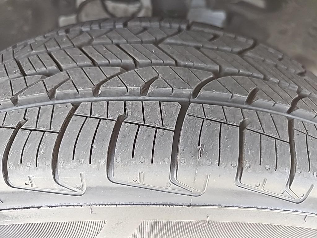 used 2021 Jeep Cherokee car, priced at $24,981