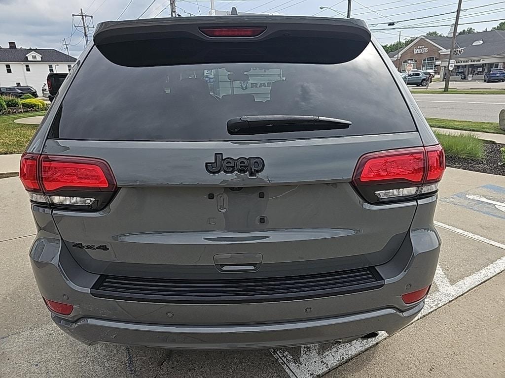 used 2022 Jeep Grand Cherokee WK car, priced at $32,481