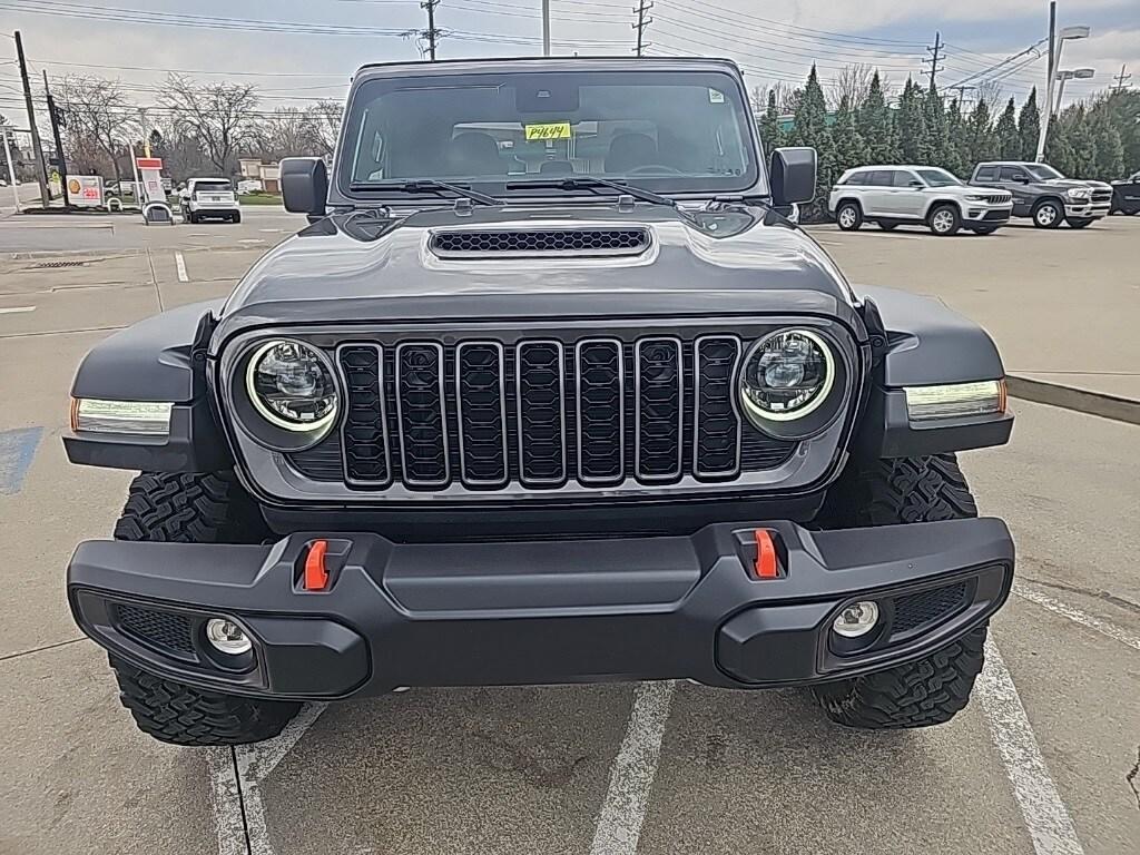 used 2024 Jeep Gladiator car, priced at $47,481