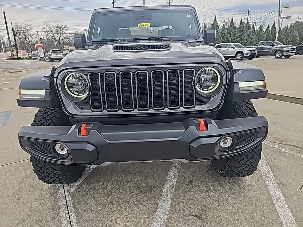 used 2024 Jeep Gladiator car, priced at $47,481
