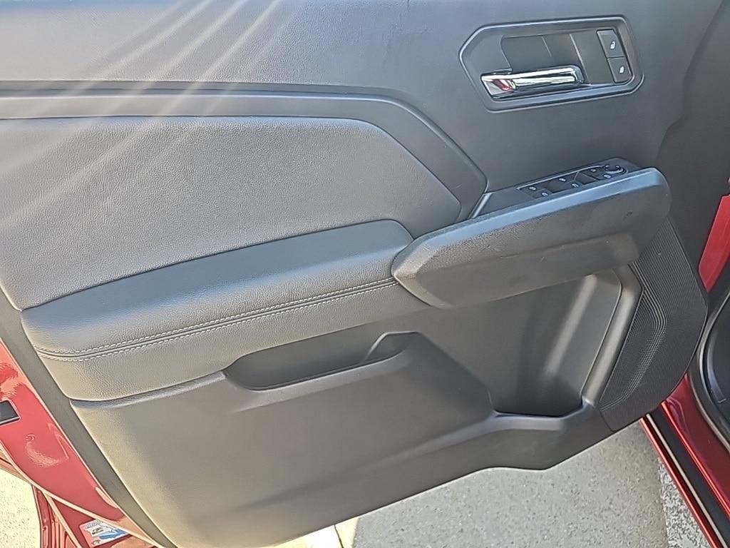 used 2023 Chevrolet Colorado car, priced at $32,981
