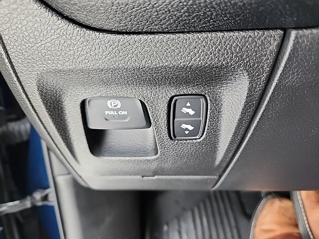 used 2022 Ram 1500 car, priced at $40,681